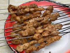 香嫩可口的肉串-小胡子祥彪烧烤(北湖总店)