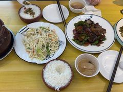 -民间瓦缸煨汤館(嵩山路店)