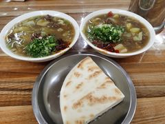 -老字号贾家肉丸糊辣汤(光明巷店)