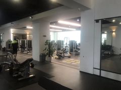 -健变健身俱乐部(前海天虹商场店)