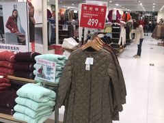 -优衣库(北京万柳华联购物中心店)