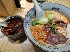 -俏凤凰(美林M·LIVE天地东座店)