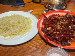 -柴窝堡22号辣子鸡·传承新疆菜