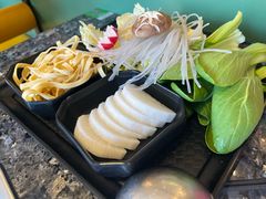 -一席地·本地鸡窝·杭帮鸡火锅(萧山银隆百货店)