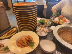 -牛YO寿喜烧·铁板烧和牛火锅自助(市府恒隆店)