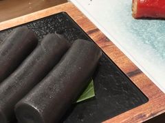 香滑黑芝麻卷-喜喜酒家·纯手工点心·粤菜