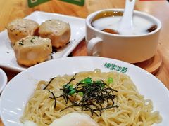 温泉蛋葱油面-陈家生煎(世茂双子塔店)