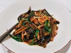樱花虾韭菜炒现划鳝丝-Yan Ting 宴庭中餐厅(上海静安瑞吉酒店)