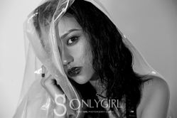 -onlygirl摄影美学馆高端定制(江滩店)