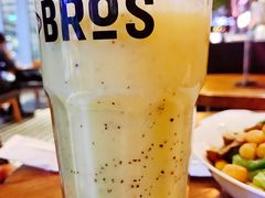 加勒比风情-Moka Bros 摩卡站(西单大悦城店)