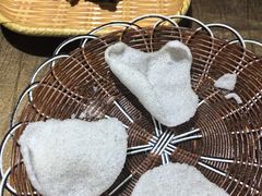 -东口码头·烧鸽子·鱼头泡饼·地方菜(金鹰悦城店)