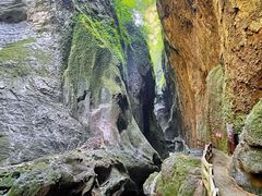 -龙水峡地缝景区