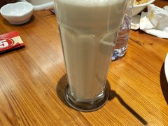 -诚铭记·虾仁汤包·成都小吃(融创店)