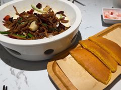 -关东小磨东北菜(漕河泾印象城店)