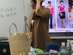 -四季美学色彩形象管理服装搭配