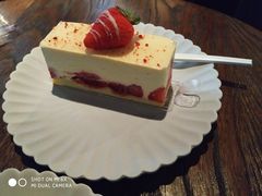 草莓芝士挞-黑草莓(重庆路店)