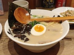 黄金招牌面-无敌家现熬骨汤拉面(颐堤港店)