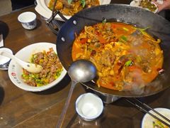 -富正毅三下锅·湘西韵味(天门山索道店)