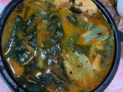 -小蛮椒麻辣烫·麻辣拌(青浦宝龙店)