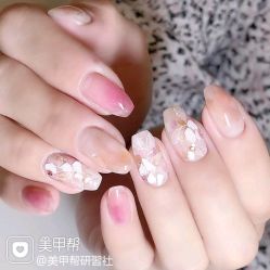 -Pink You美甲洗眉纹绣定制中心