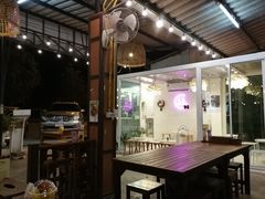 大堂-เจ๊ระส้มตำนัว-ไก่ย่าง นาจอมเทียน