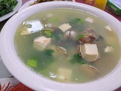-霞涌市场海鲜摆卖区