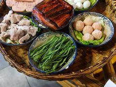 -王婆乔鲜鱼自助火锅(蜀汉路店)