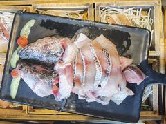 -小椒娘撒椒鱼火锅(三八广场店)