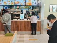 -德克士(绿地店)