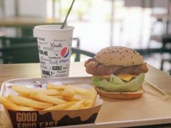 -牛纽塔·牛人堡(群众路店)