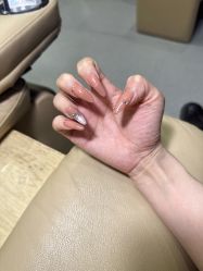 -阿噶西美甲美睫