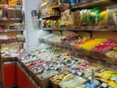 零售区-来伊份(仙霞路二店)