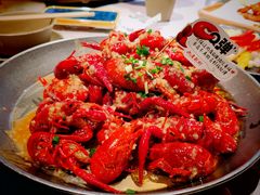 -巴厘龙虾·榜首油焖大虾(音乐学院·沿江酒馆店)
