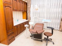 -康城口腔(磁器口店)