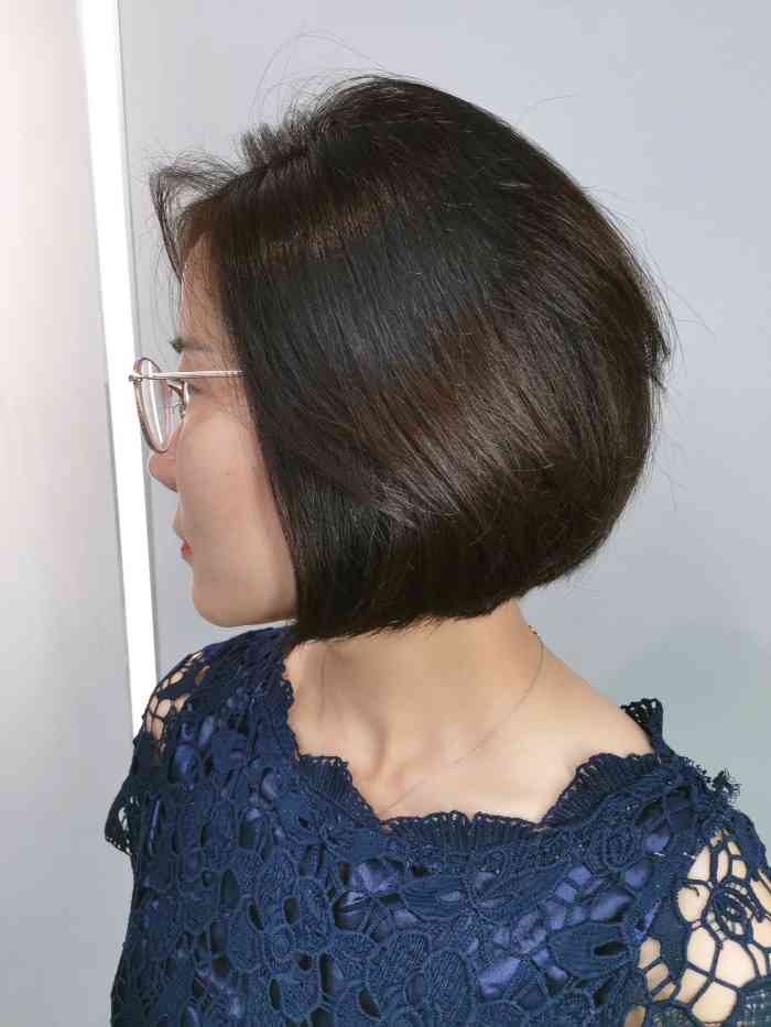 纤手人生专业美发店(建业凯旋广场店)