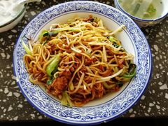 特色鸡蛋肉丝炒粉-赣南粉局·江西小炒·锅气炒粉(人民广场店)
