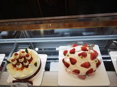 -花花卷卷·鲜食蛋糕(静安久光百货店)