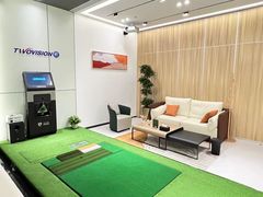 -新浪高尔夫新天地室内高尔夫练习场(国贸·中海广场店)