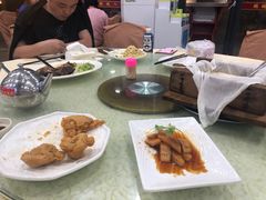 -鹏城人家海鲜酒家·23年老字号(较场尾店)