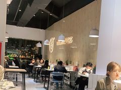 大堂-友达面馆(广州总店)