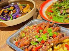 -泥糊破店小酒馆·团建聚餐(南京西路店)