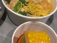 -W COLLECTIVE  DESSERT SHOP