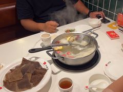 -八合里潮汕鲜牛肉火锅(上海汇智广场店)