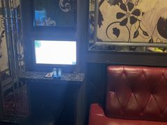 -范特西FANTASY量贩式KTV(民主广场店)