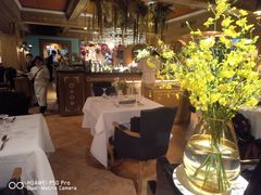 -火车头法国西餐厅