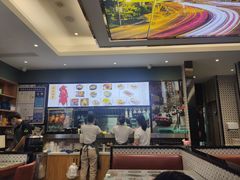 -香港新记茶餐厅(湖墅南路店)