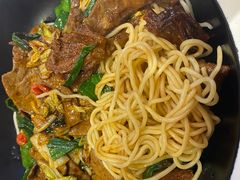 -牛吃草牛肉面(甬港南路店)