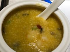四喜丸子-周三的情书花园餐厅(江北店)