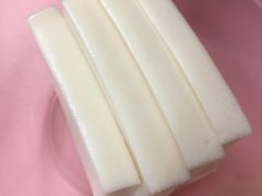 椰汁糕-黄师奶甜品店