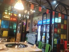 -哈尔滨烧烤·山河村铁锅炖(交大店)